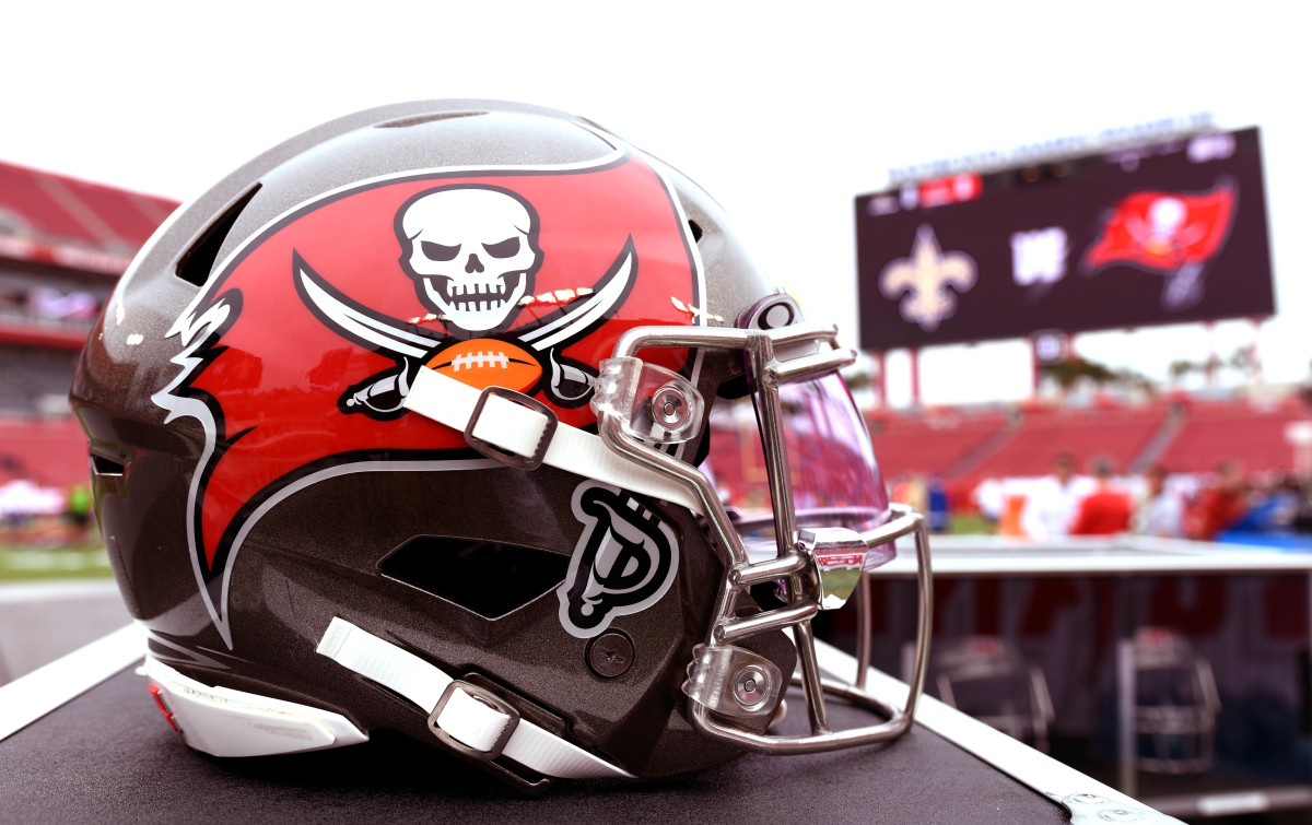 Bucs open with Saints, have five prime-time games slated