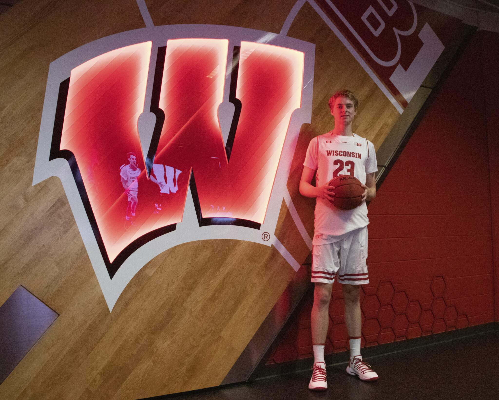 Wisconsin Basketball: 2020 Center Steven Crowl Breakdown, Analysis ...