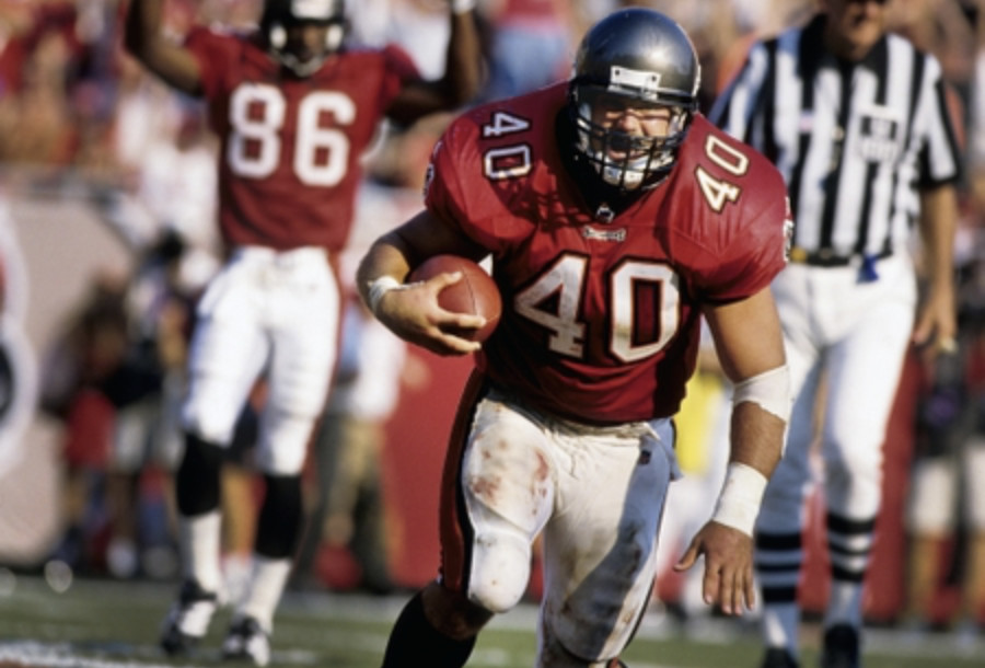 Draft Pick Countdown, No. 5: Mike Alstott, the 'A-Train,' Was