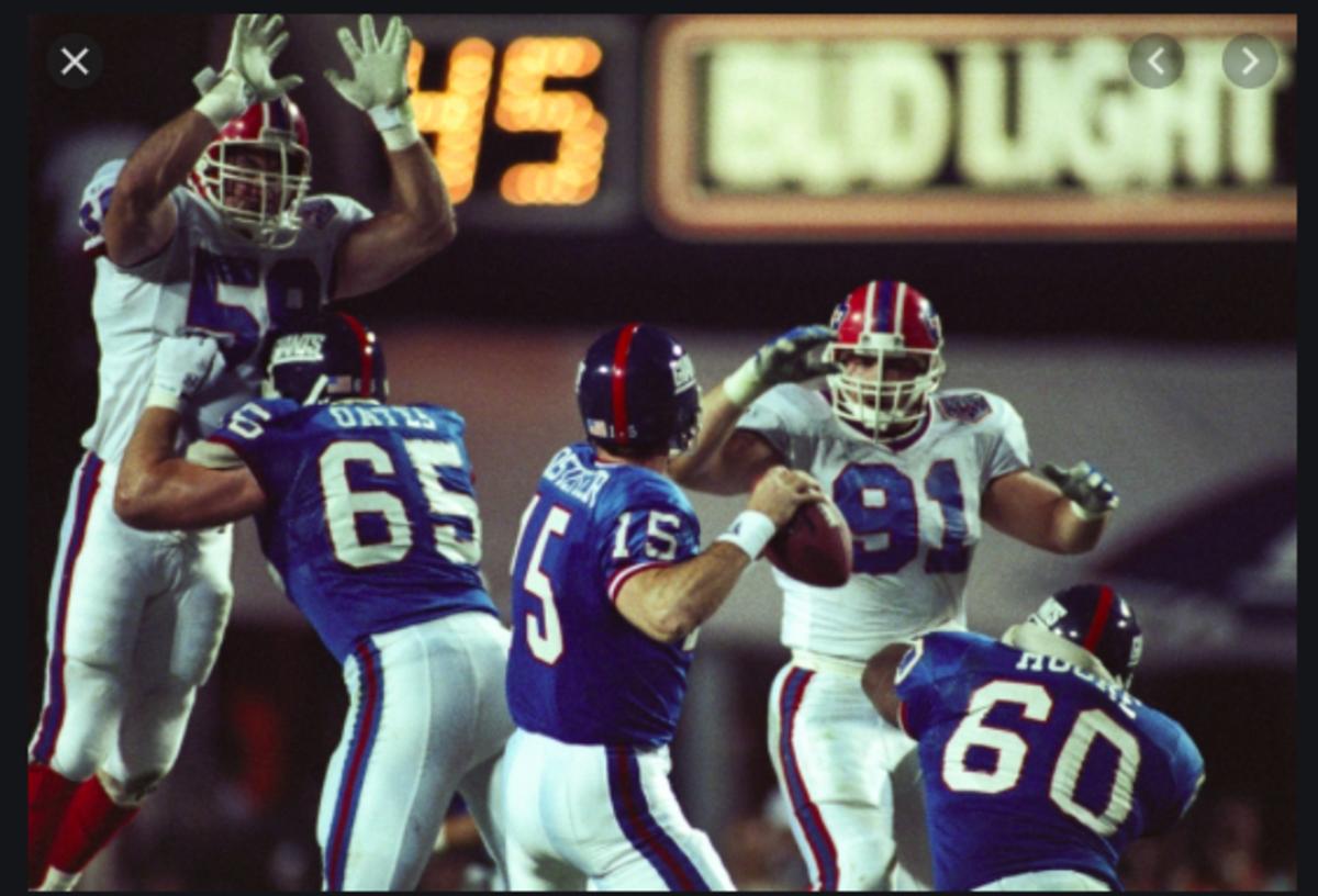 Eric Moore won a Super Bowl with the New York Giants in 1991. (Sports Illustrated)