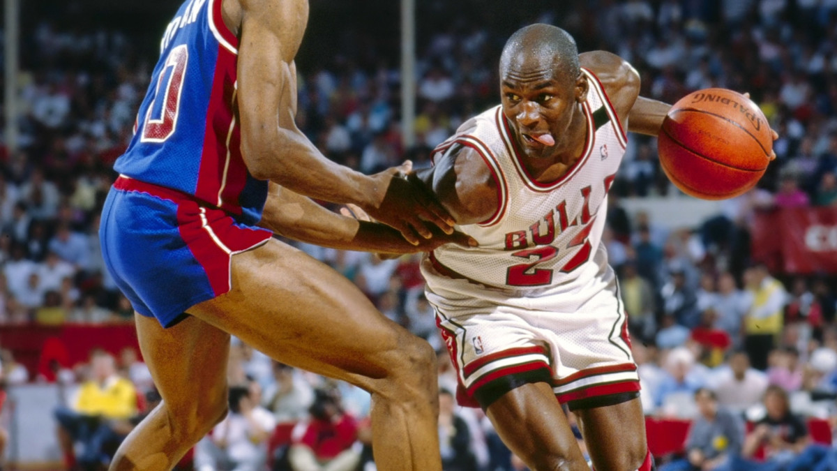 How Michael Jordan swapped basketball for baseball during the 1990s
