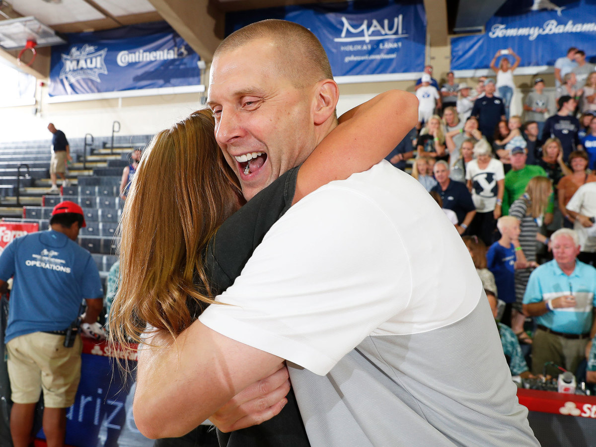 Slam Dunk : Get to Know BYU's Head Basketball Coach, Mark Pope