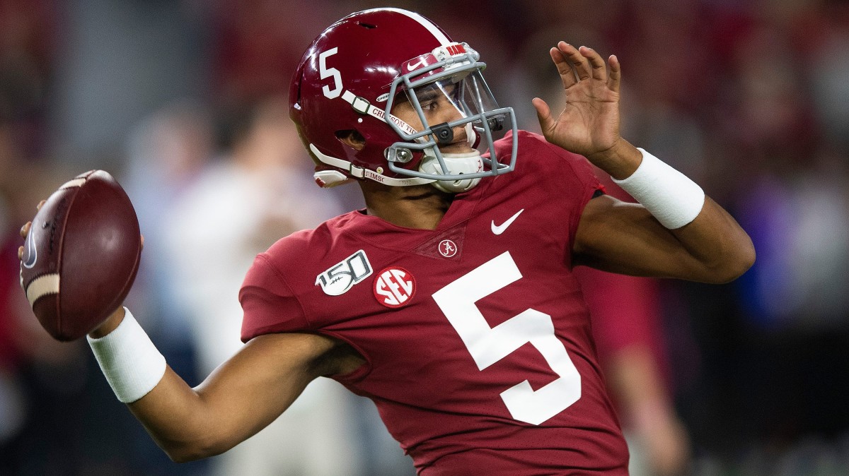 Taulia Tagovailoa, Tua's younger brother, enters transfer