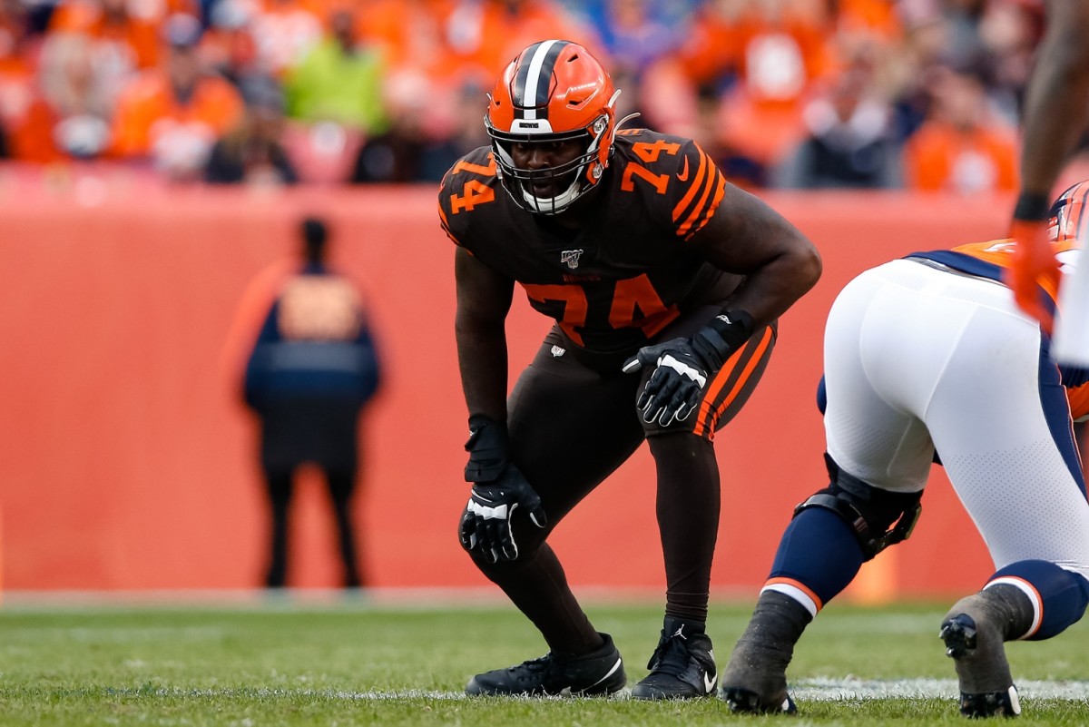 Former Browns OL Chris Hubbard Weighs in on Cleveland’s Playoff Chances ...