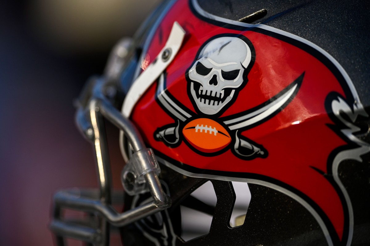 Early 53-Man Roster Projections for Bucs - Sports Illustrated Tampa Bay Buccaneers News
