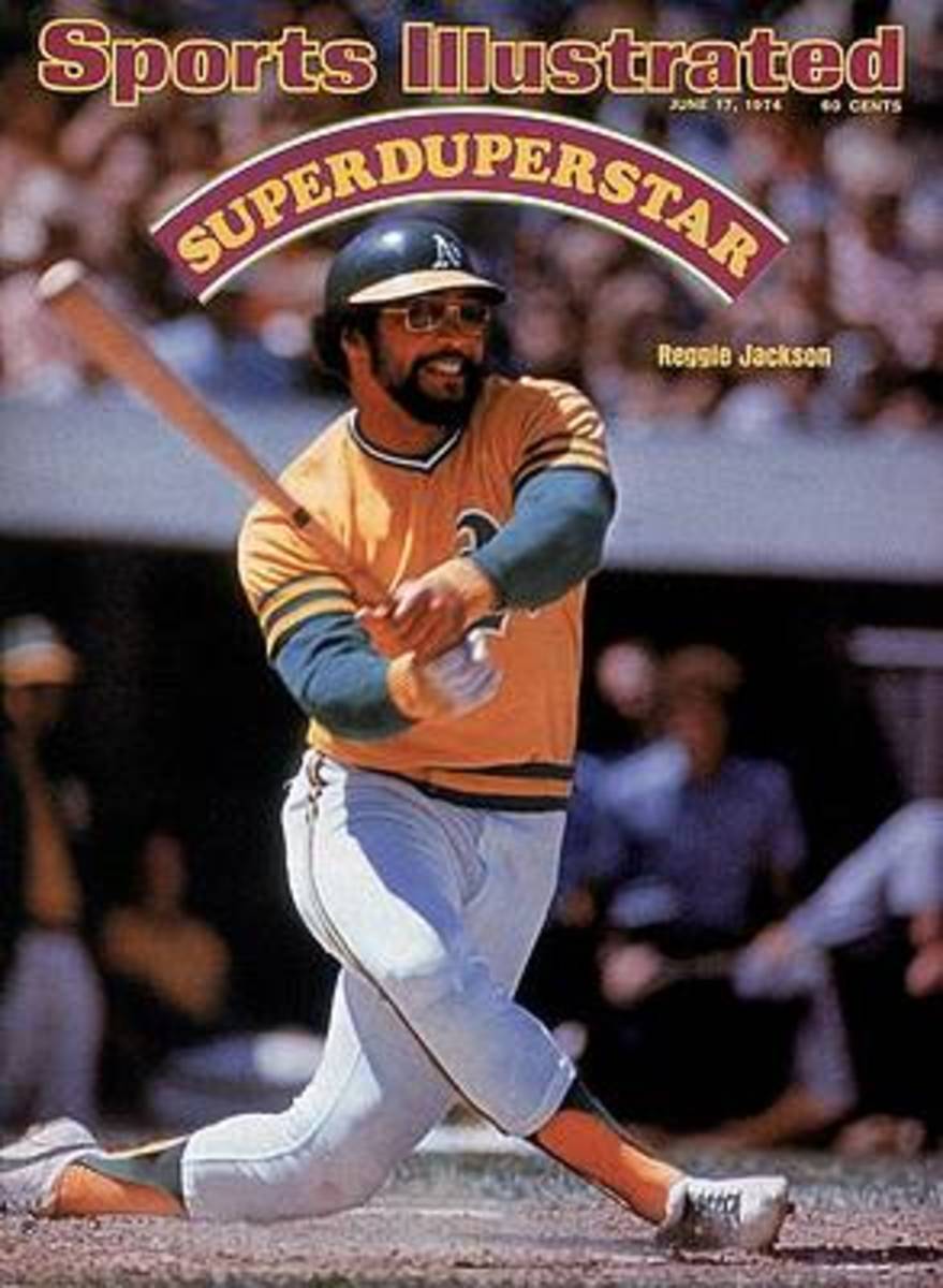 1975 10/6 Sports Illustrated magazine baseball, Reggie Jackson, Oakland A's  VG