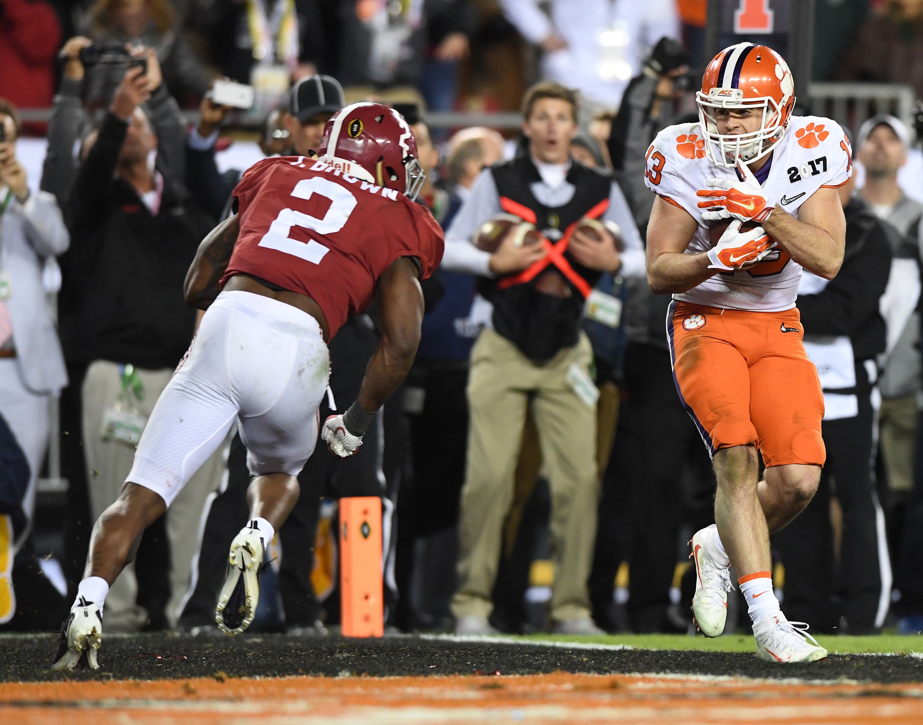 Hunter Renfrow, Former Walk-On Amid Future NFL First-Rounders, Pushes  Clemson Past Alabama