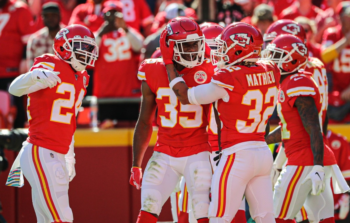 Four Takeaways From the Kansas City Chiefs 30-24 Win Over the Houston Texans  - Sports Illustrated Kansas City Chiefs News, Analysis and More