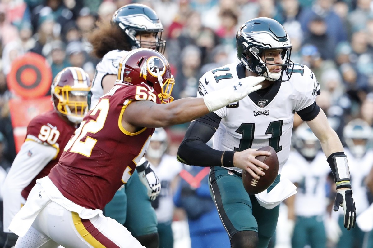 Commanders LOOK: Carson Wentz Training in Washington Jersey, Philadelphia  Eagles Helmet - Sports Illustrated Washington Football News, Analysis and  More