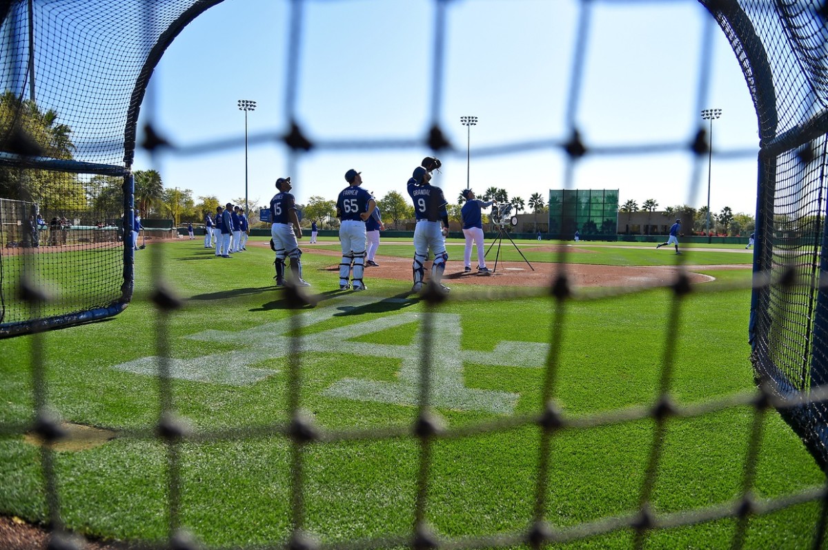 Dodgers and Padres start MLB spring training schedule on Feb. 22