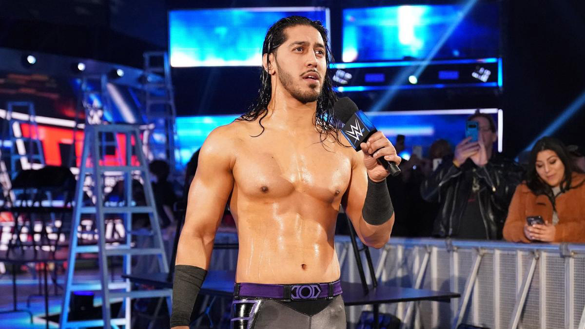 WWE's Mustafa Ali brings police officer's perspective to Black Lives