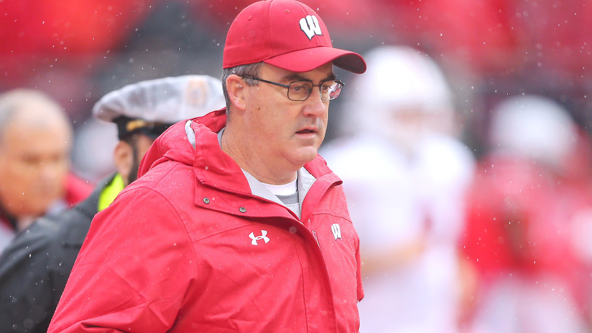 Wisconsin Betting Preview: Over/Under - Sports Illustrated