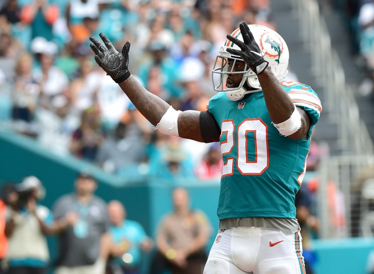 Reshad Jones wants more Dolphins throwback jerseys