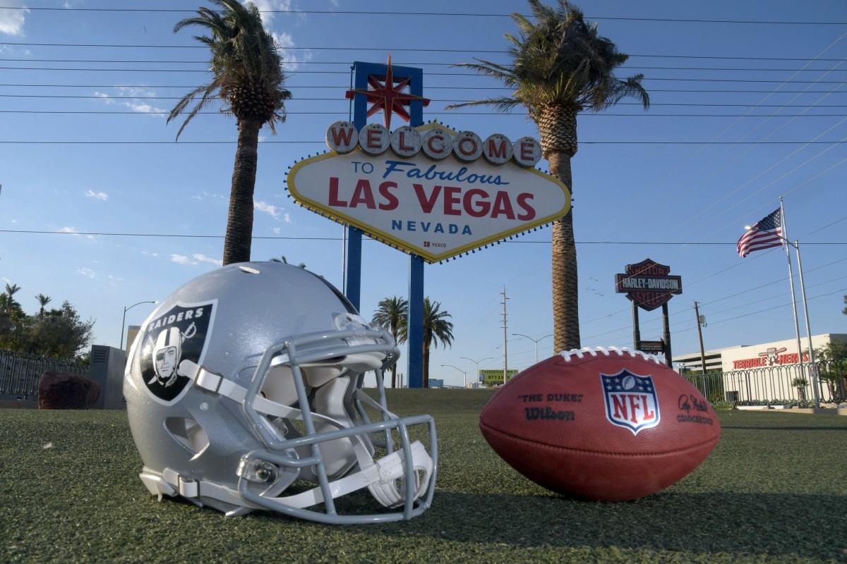 The Raiders Move: What's In It for Las Vegas? - Sports Illustrated