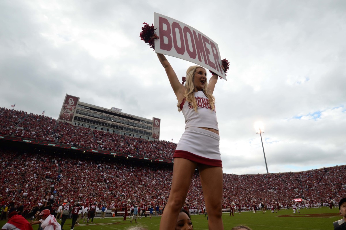 Report Oklahoma To Hire Recruiting Director Sports Illustrated Oklahoma Sooners News
