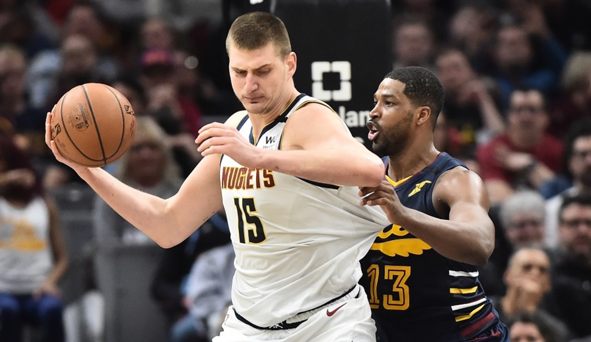 Standout center Jokic back with Nuggets, clears quarantine - Sports ...