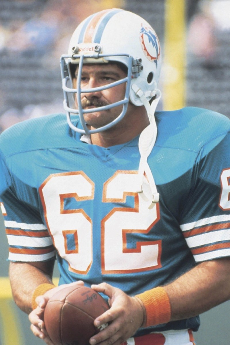 number-62-and-the-three-dolphins-who-wore-it-best-sports-illustrated