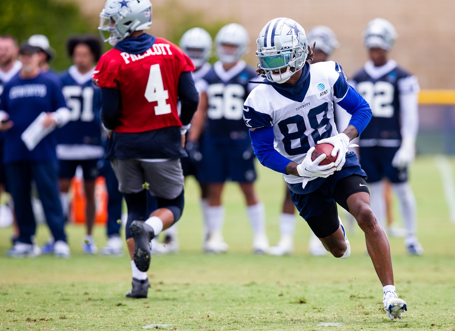 Dallas Cowboys Sprint Football CeeDee Lamb Running Photo HD Sports