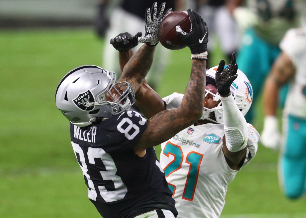 Miami Dolphins vs Las Vegas Raiders 8/20/22 NFL Picks, Predictions