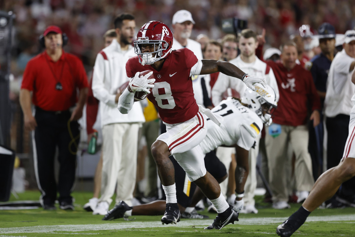 Houston Texans select Alabama wide receiver John Metchie in the 2nd Round  of the 2022 NFL Draft - Roll 'Bama Roll