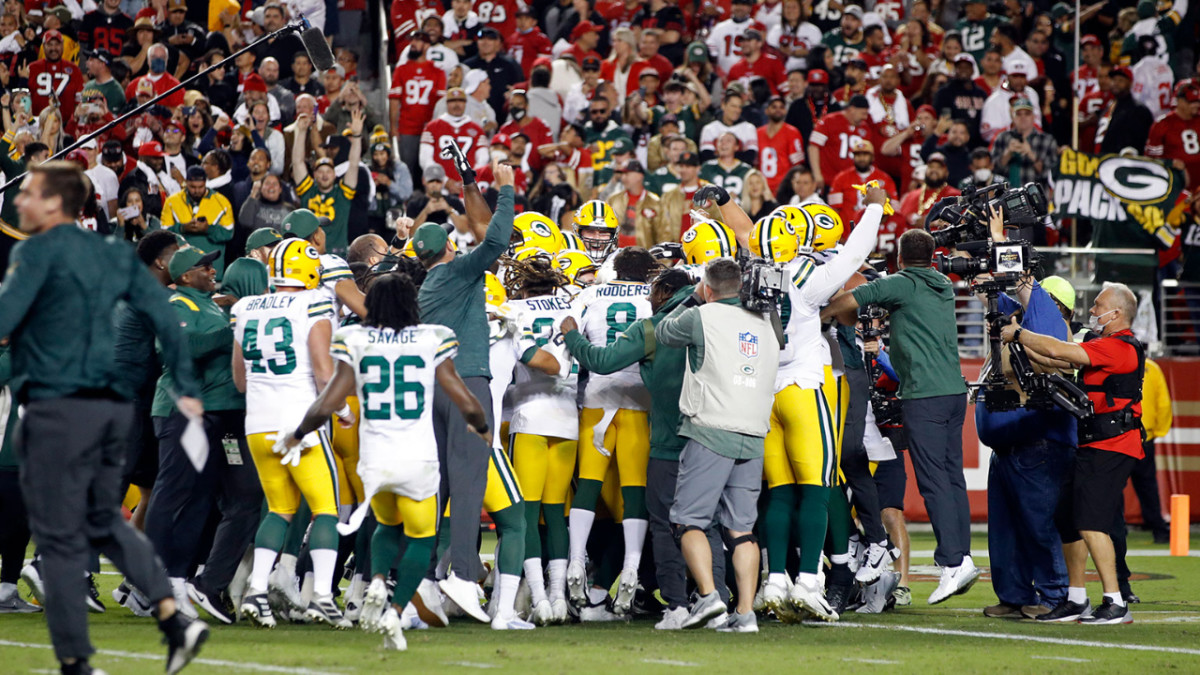 BLOG: Packers defeat 49ers, 30-28