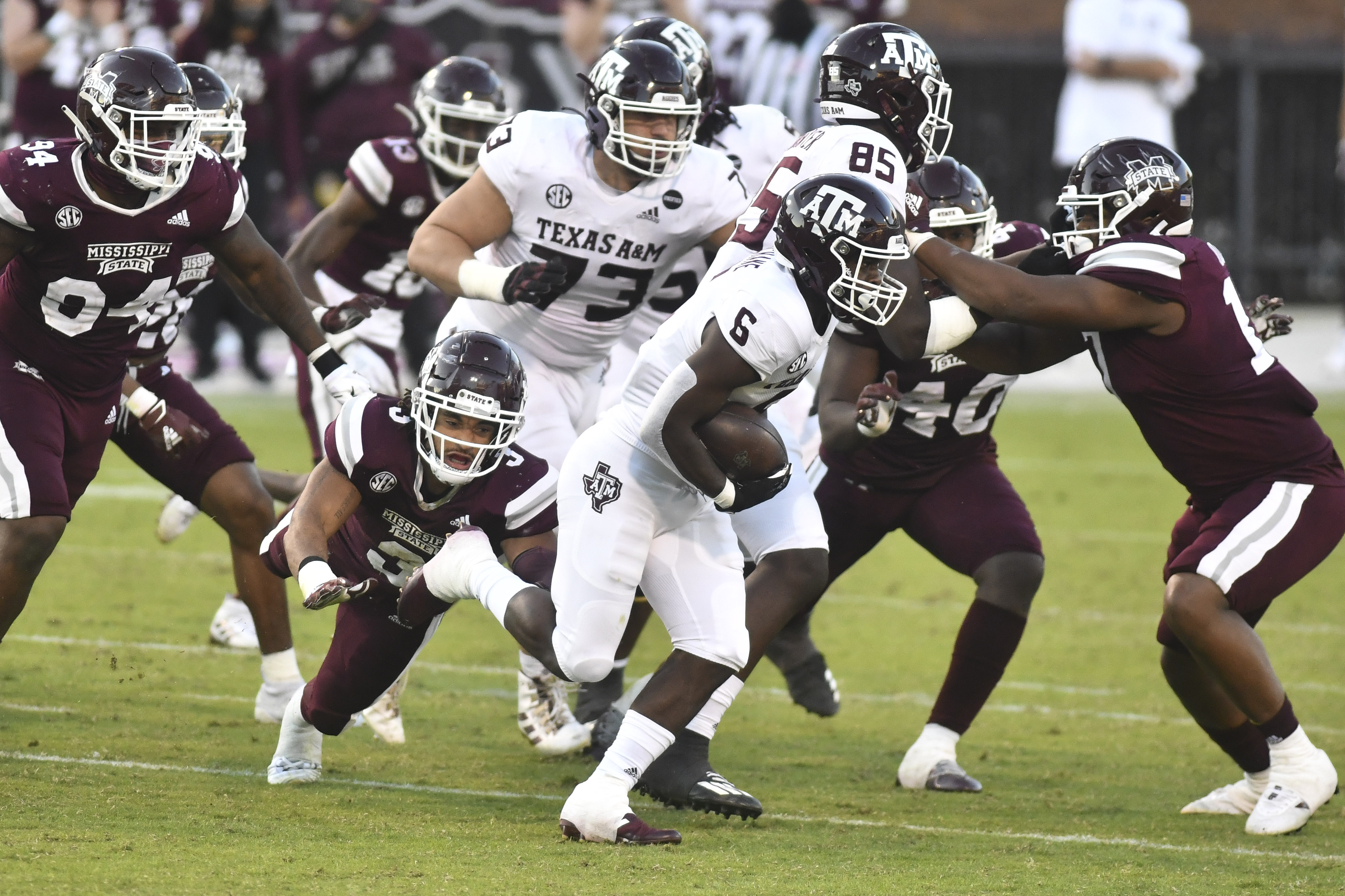 Texas A&M Podcast: Can The Aggies Beat The Bulldogs At Home? - Sports ...