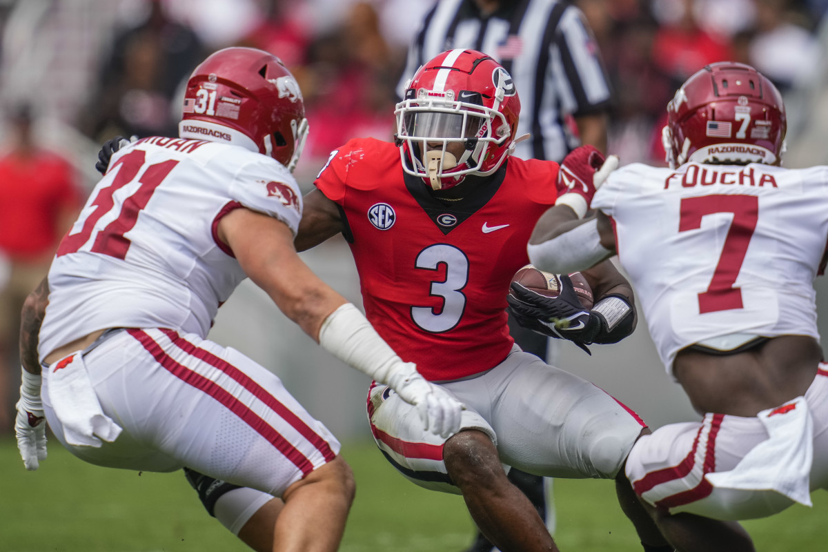 Georgia vs Georgia. Football game score. Football score. Georgia vs Grece.