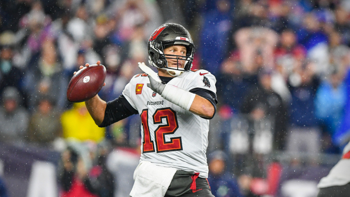 Tampa Bay Buccaneers 17-16 New Orleans Saints NFL Week 13 Recap and Scores  from Week 13