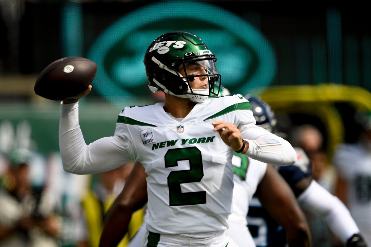 Zach Wilson Wasting No Time Making Connections as Jets' New QB