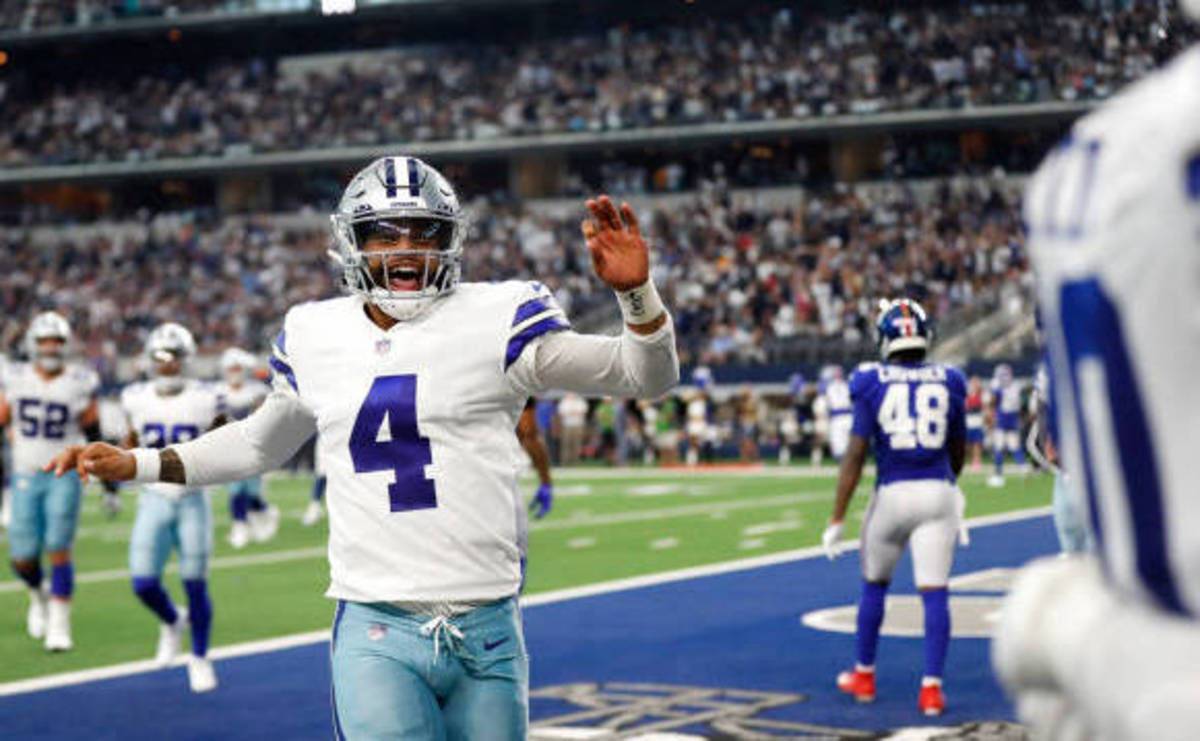 Prescott, Cowboys beat Giants 44-20 year after ankle injury