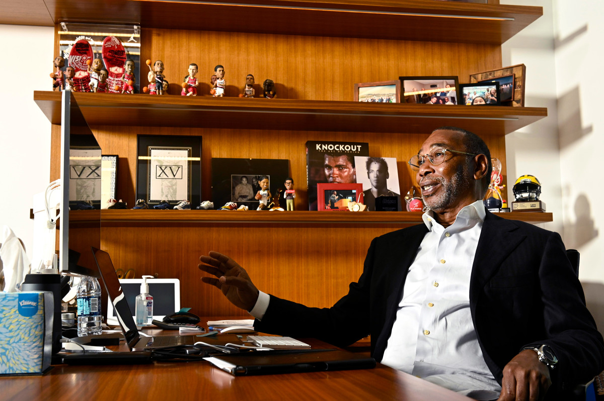 The Godfather of the Jordan Brand': How Howard White found his calling as  Michael Jordan's closest confidant