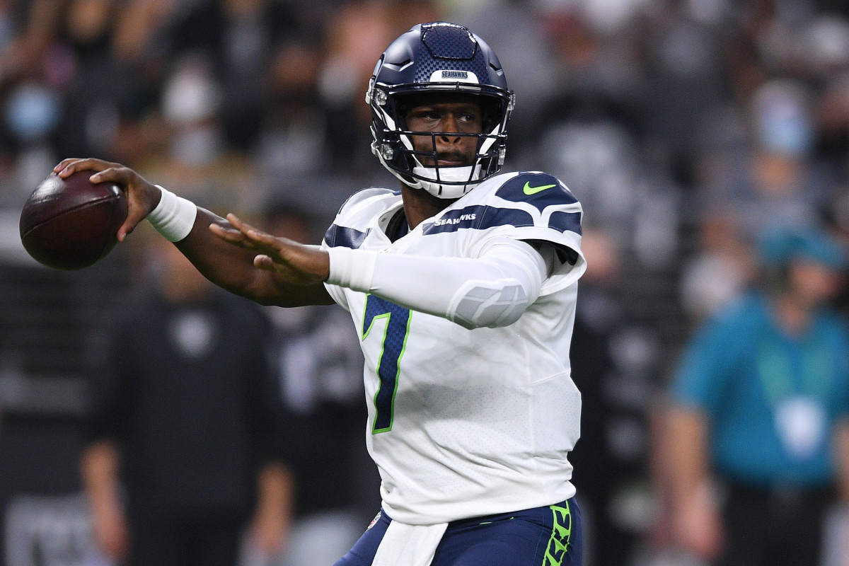 Seattle Seahawks QB Geno Smith Returns vs. New York Giants - Tracker -  Sports Illustrated Seattle Seahawks News, Analysis and More