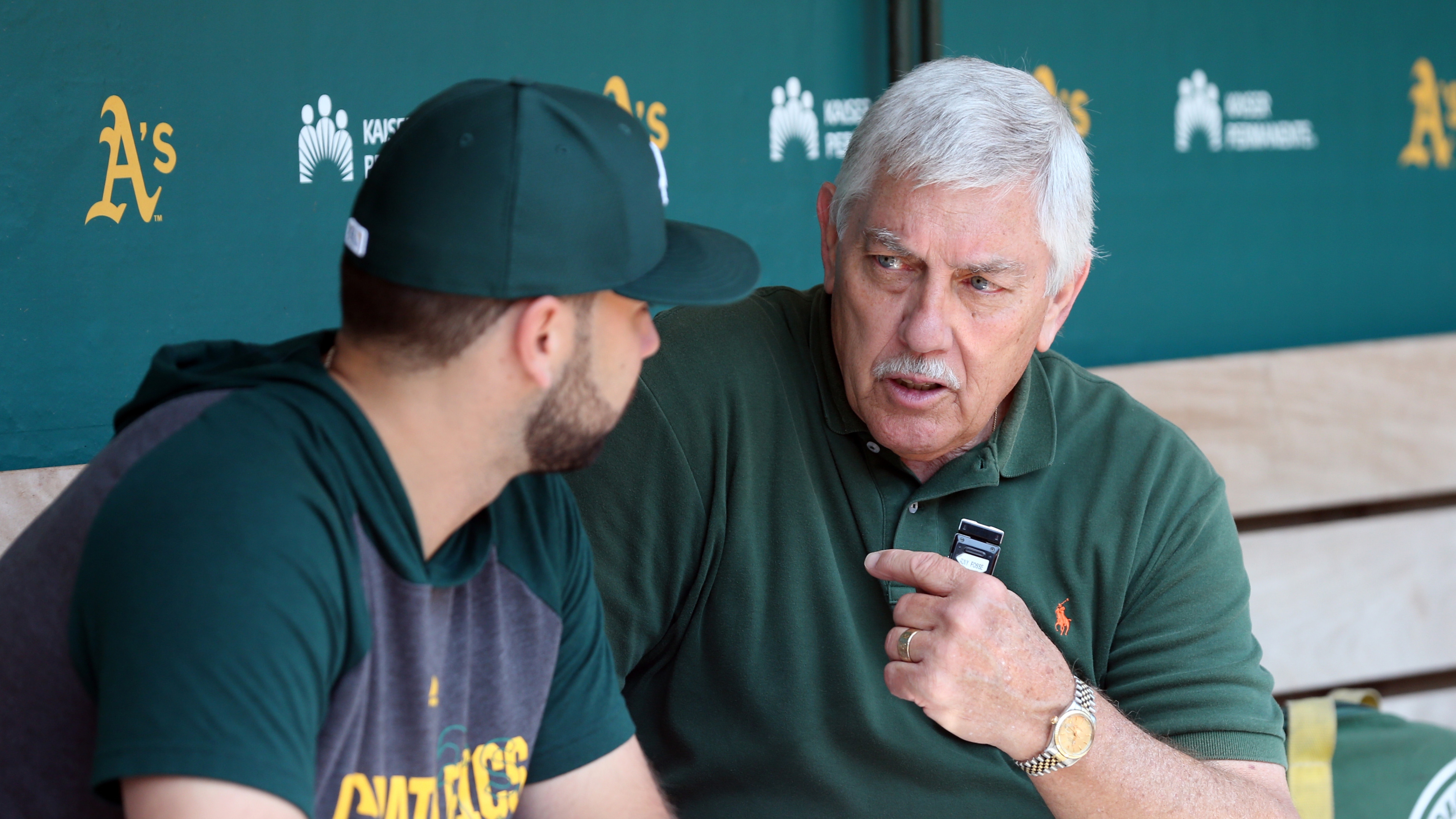 Oakland A's news: A's honour Ray Fosse at home opener - Athletics