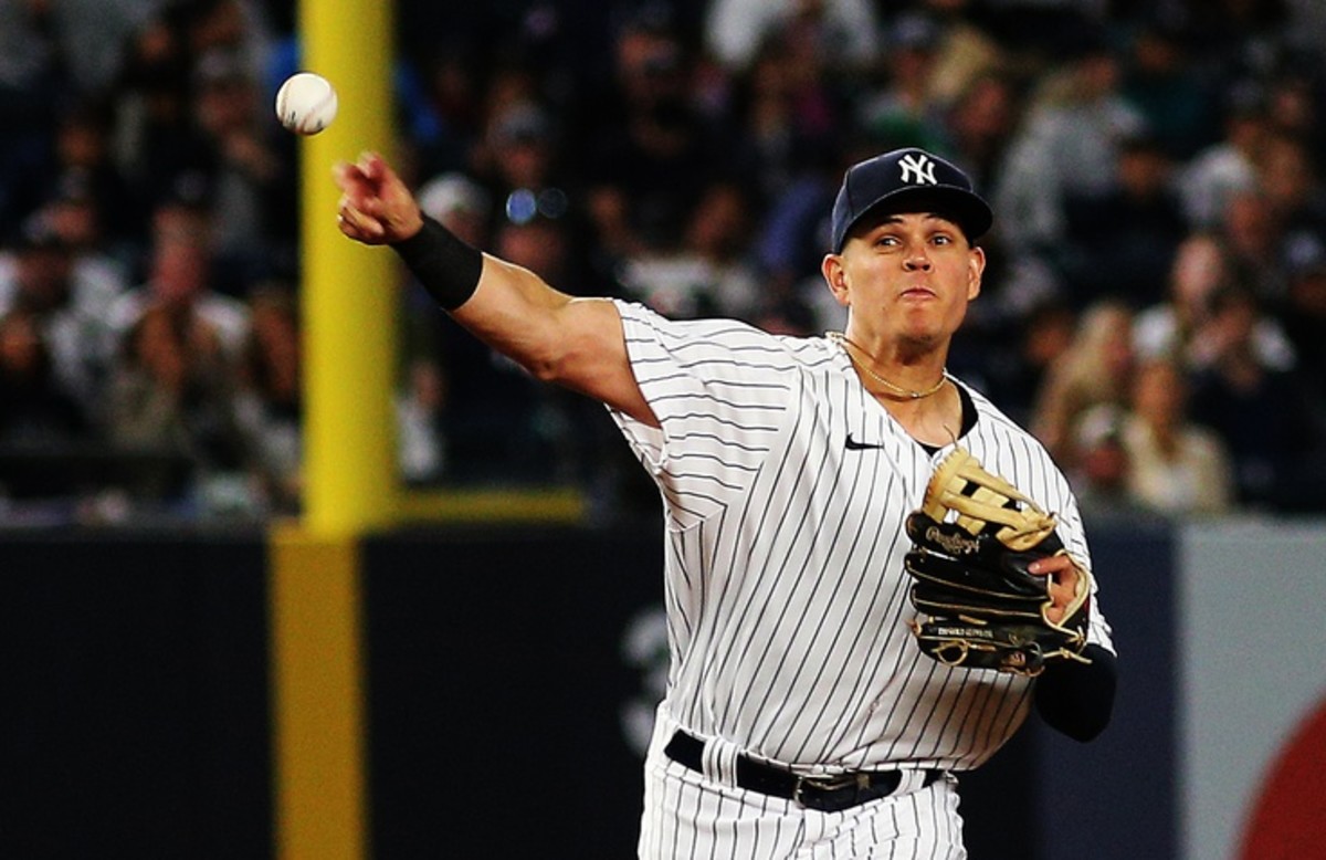 Yankees notes: Odor, Urshela swinging & fielding, Voit good for Tampa  series – Bronx Times