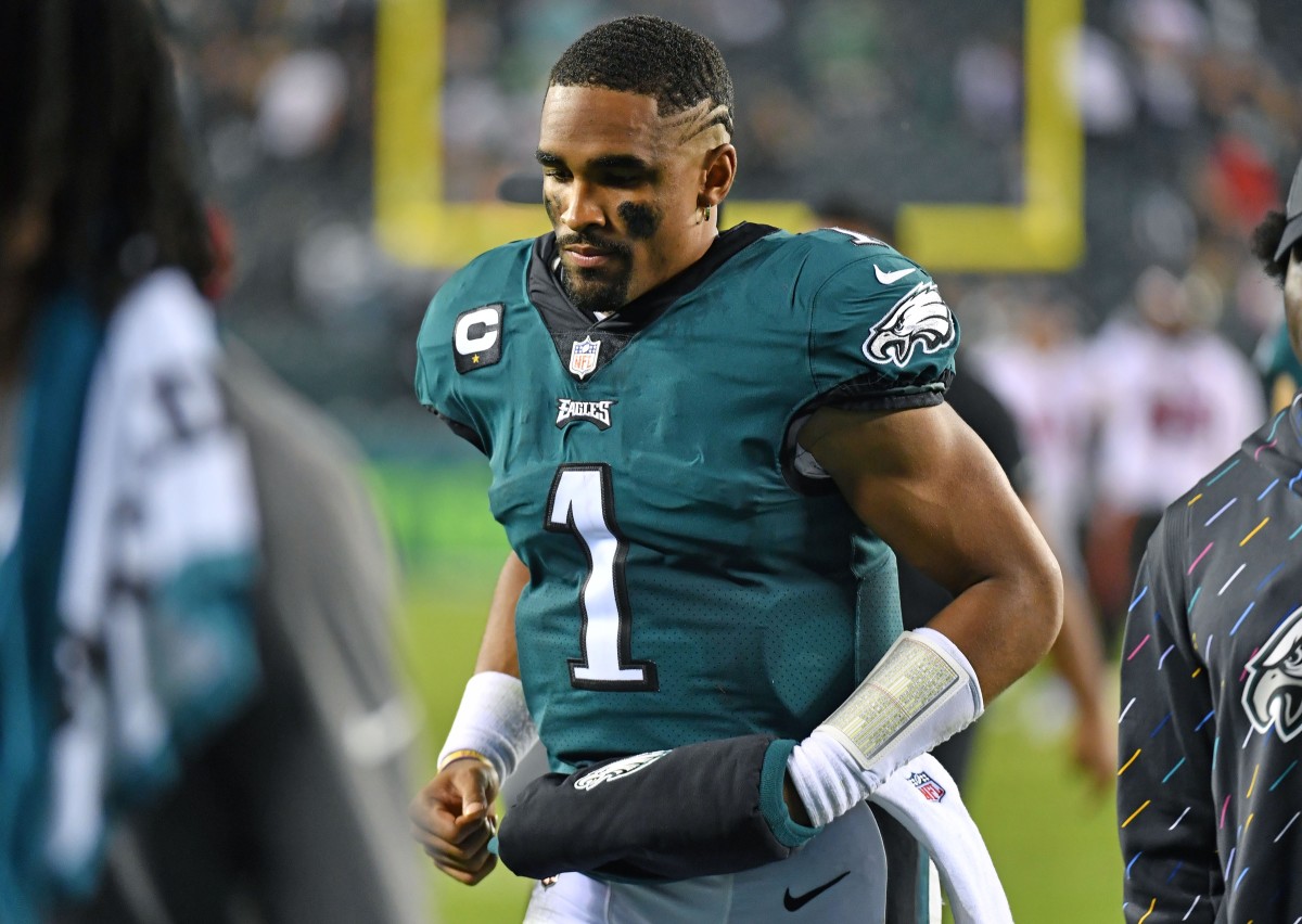 Breaking down Eagles quarterback Jalen Hurts after 32 NFL starts