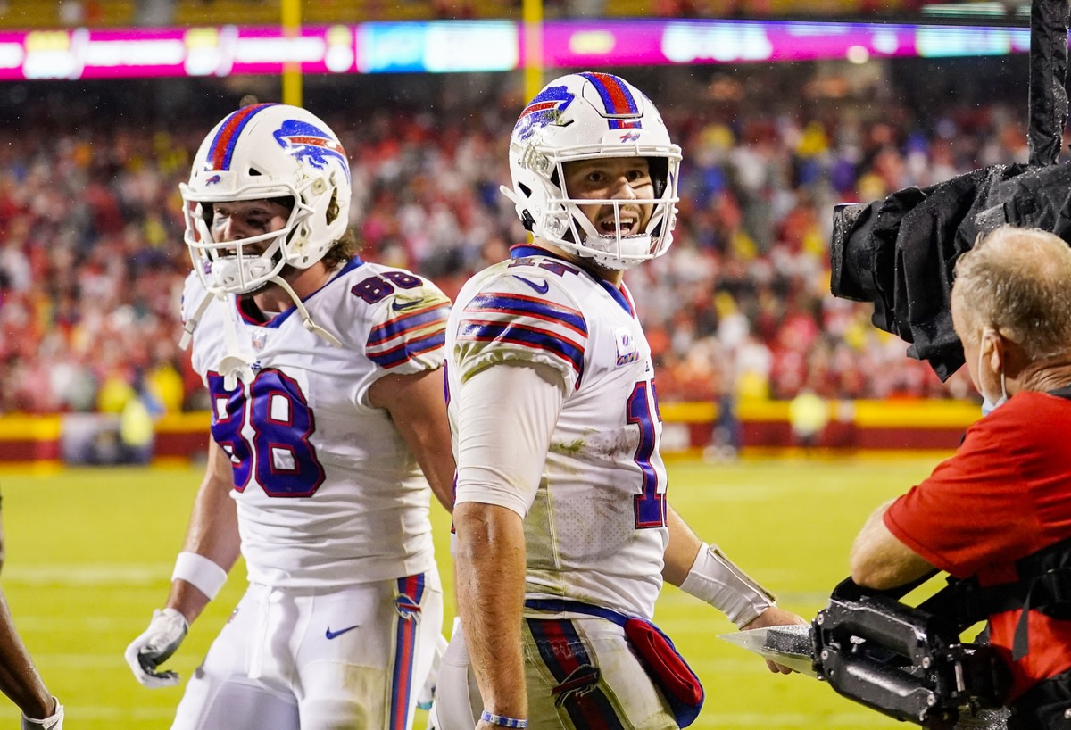 Dolphins vs. Bills Prediction, Player Prop Bets & Lineups for 10/1 - Sports  Illustrated Miami Dolphins News, Analysis and More