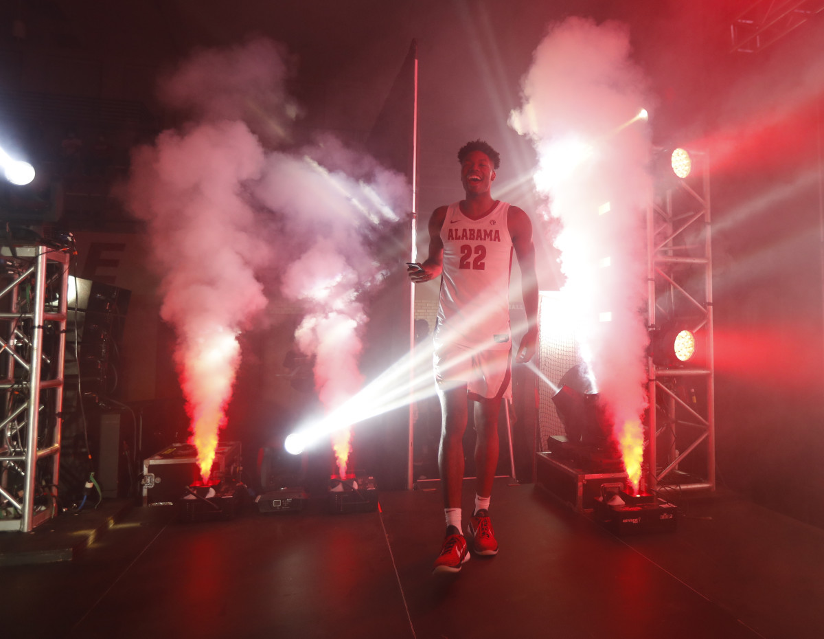 Alabama men's basketball player Keon Ambrose-Hylton at 2021 Tide Tipoff