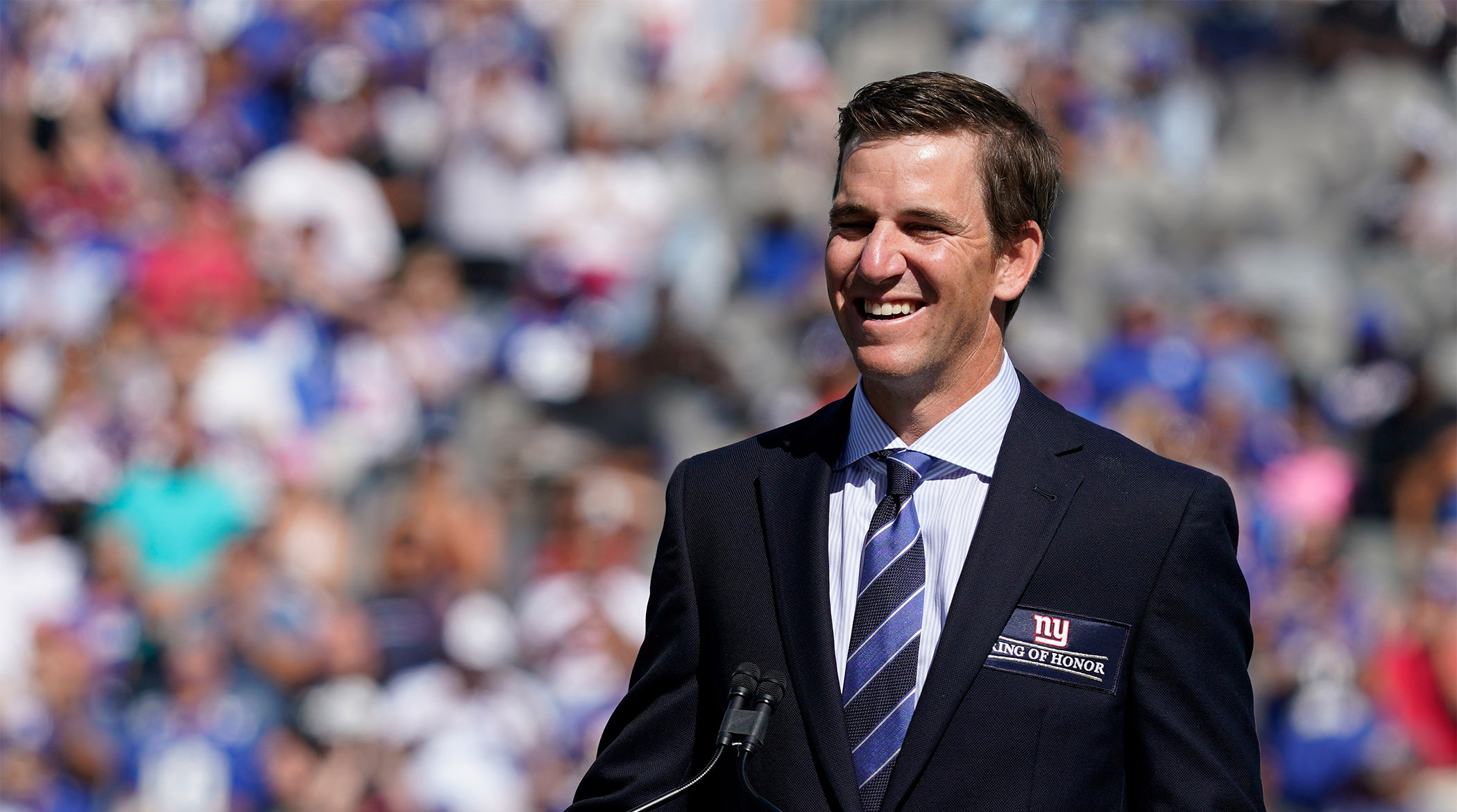 Ole Miss To Retire Eli Manning's Jersey, Joining His Father Archie In The  School's History Books - CBS New York