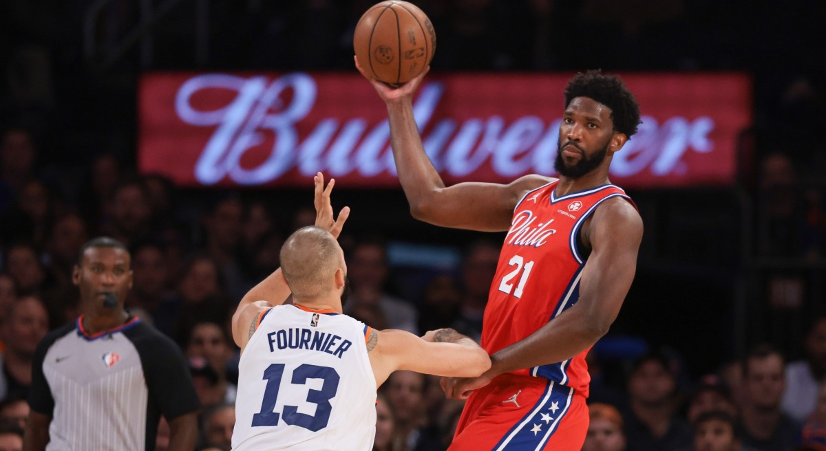 76ers star Joel Embiid sits Friday because of sore right knee
