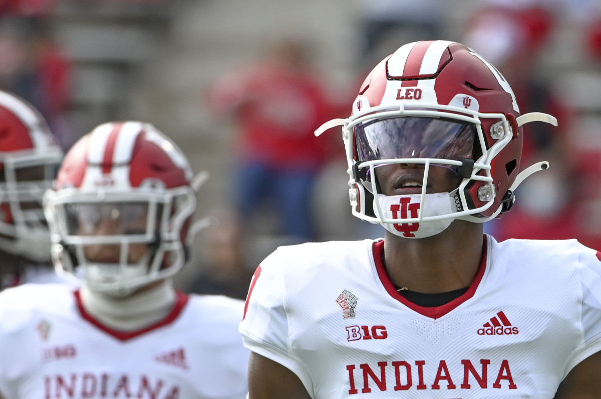 Indiana quarterback Donaven McCulley