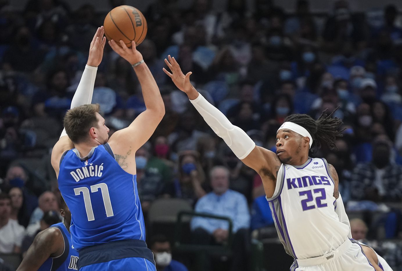 Mavs Talk: Luka Doncic ‘Confidence Shot,’ Kristaps Porzingis & Maxi ...