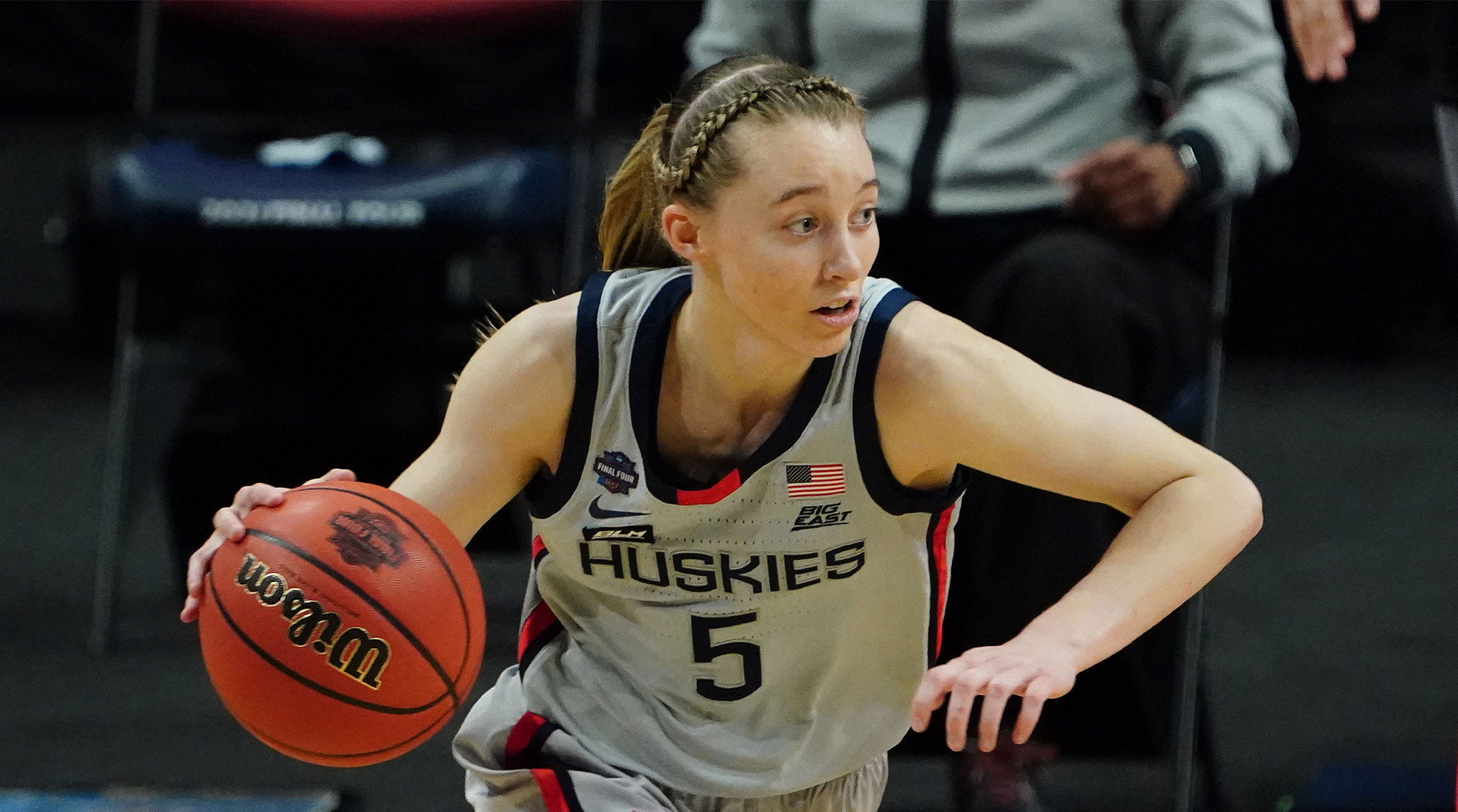 Paige Bueckers injury is brutal blow to UConn, college basketball - Sports  Illustrated