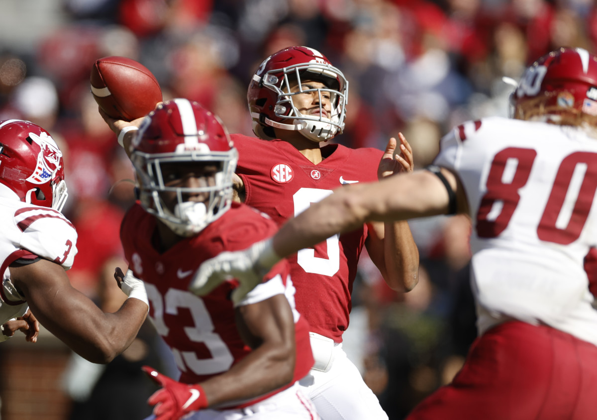 Bryce Young Breaks Multiple Alabama Single-Season Passing Records ...