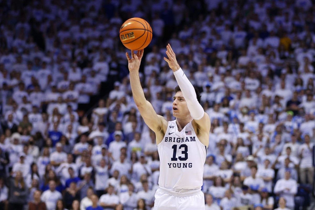 BYU Basketball Unveils New Navy Uniform - BYU Cougars on Sports  Illustrated: News, Analysis, and More
