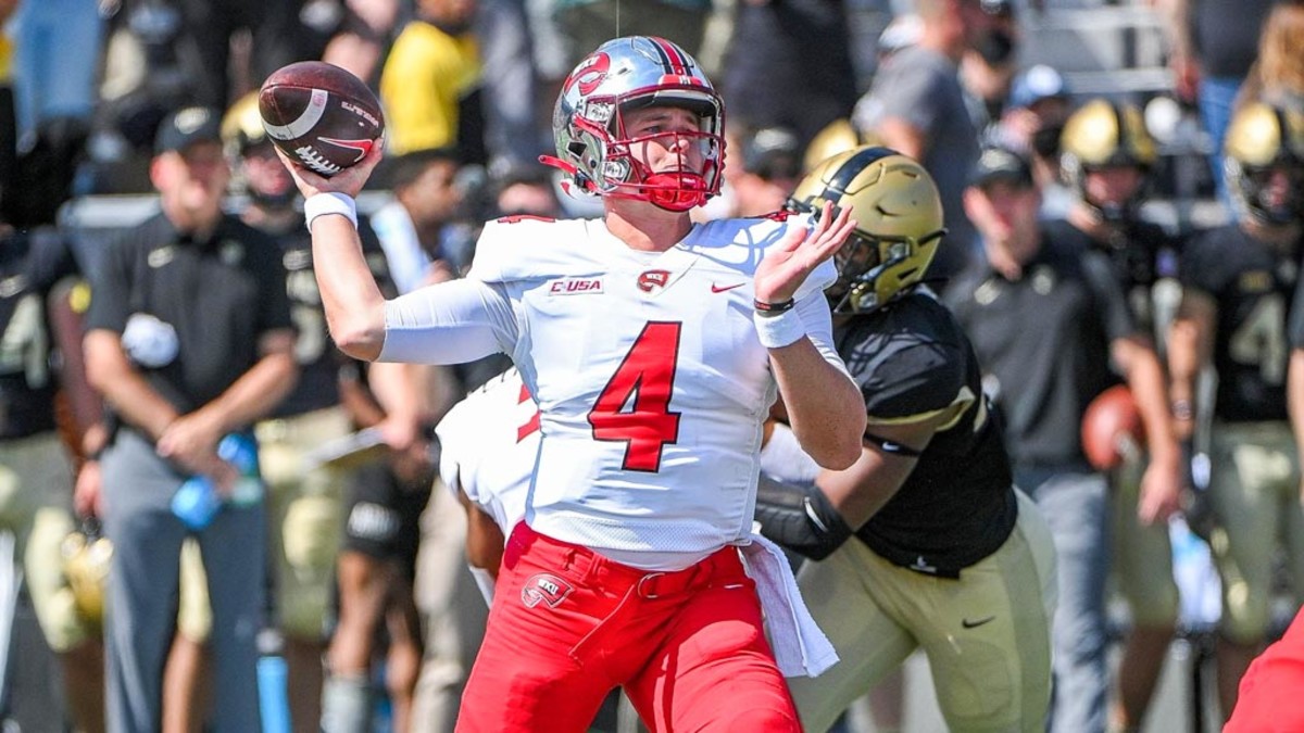 Bailey Zappe: Patriots Waive Backup QB - Visit NFL Draft on Sports  Illustrated, the latest news coverage, with rankings for NFL Draft  prospects, College Football, Dynasty and Devy Fantasy Football.