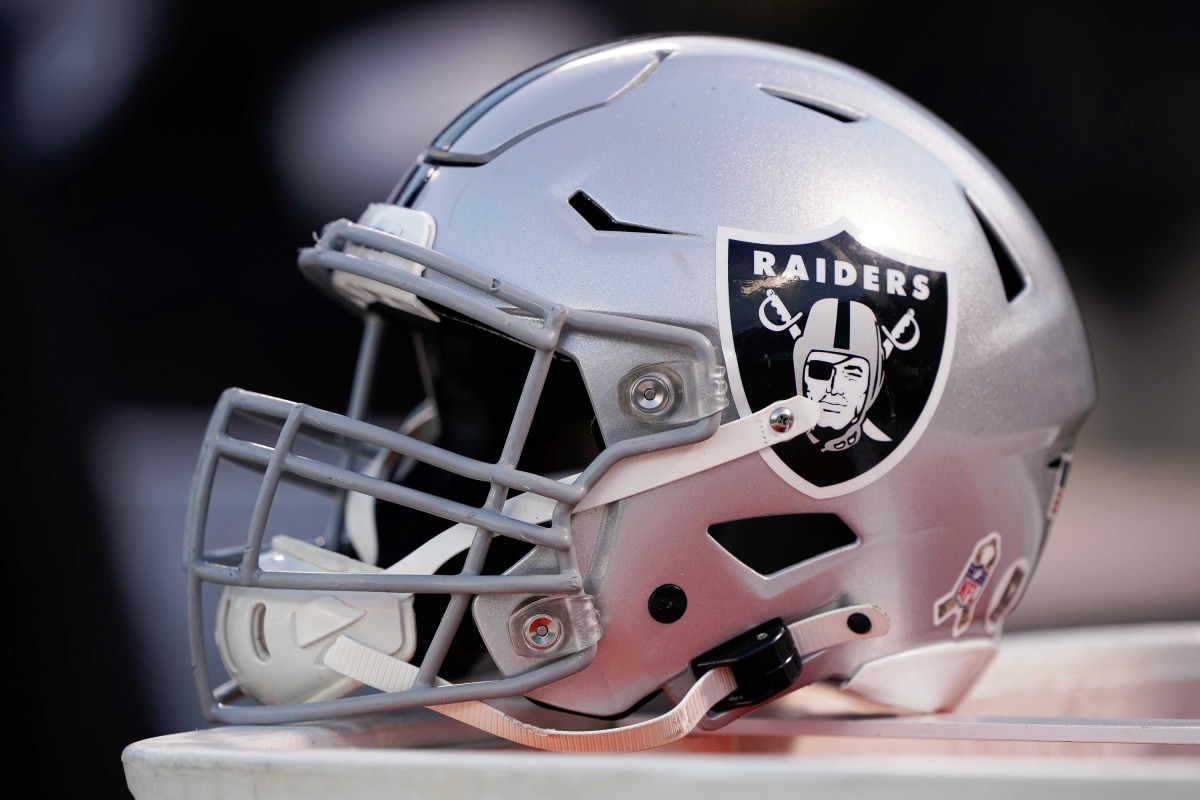 A Revolution in Football: the 1960s Oakland Raiders - Sports Illustrated  Las Vegas Raiders News, Analysis and More