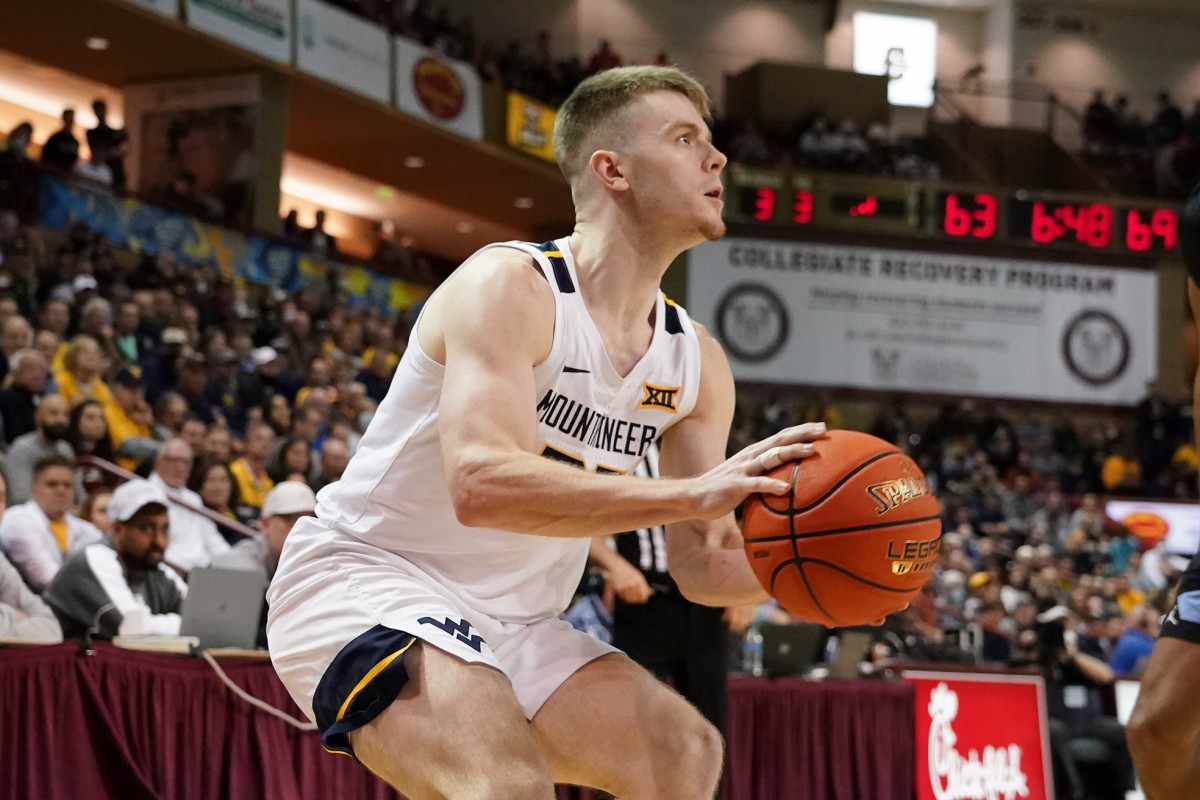 OFFICIAL: West Virginia Announces Starting 5 vs Clemson - Sports ...