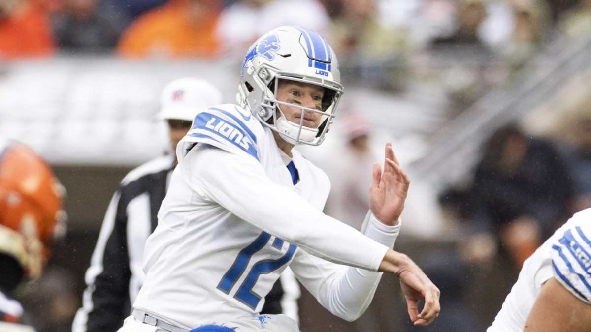 The Lions should cut both David Blough and Tim Boyle