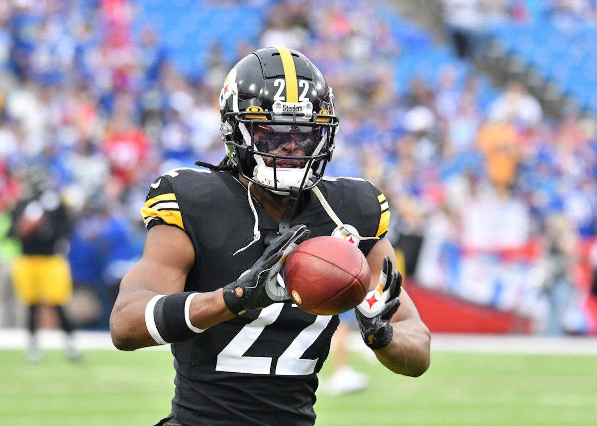 Steelers RB Najee Harris being evaluated for a concussion