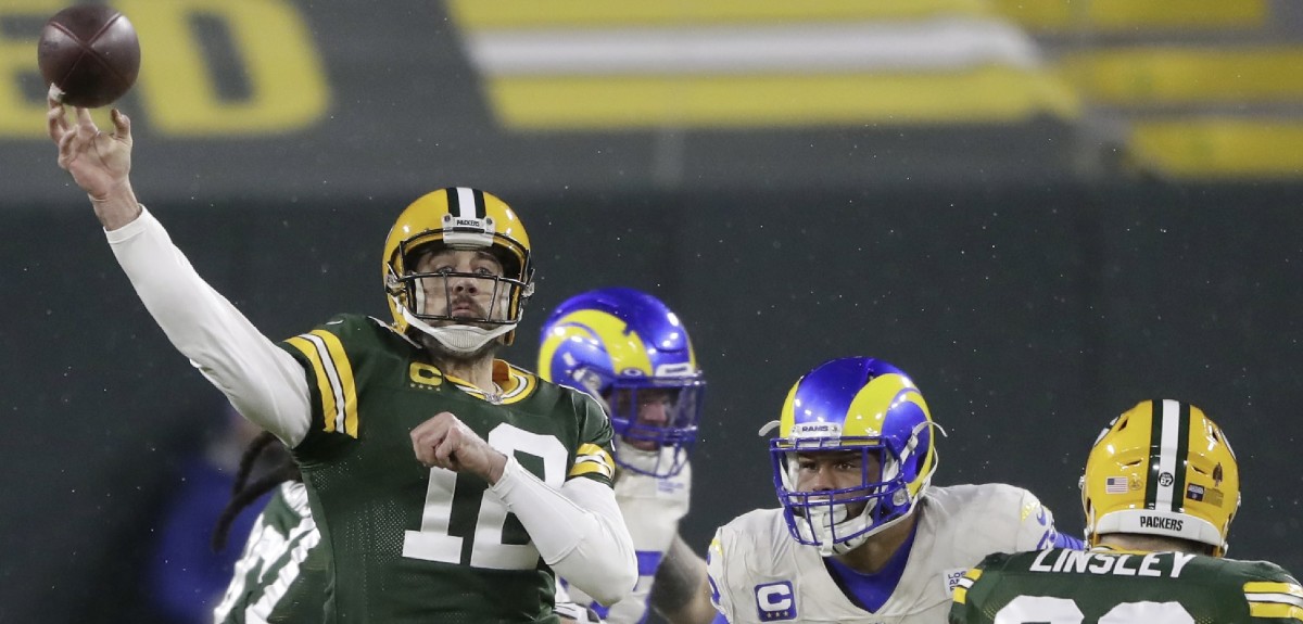 Los Angeles Rams vs. Green Bay Packers: Live In-Game Updates - Sports  Illustrated LA Rams News, Analysis and More